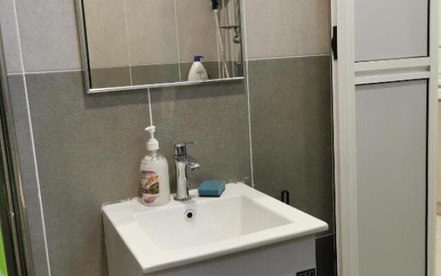 12 Pax New Private Semi-D Green Park Ipoh Homestay