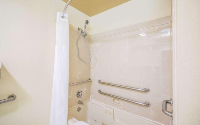Quality Inn Bastrop