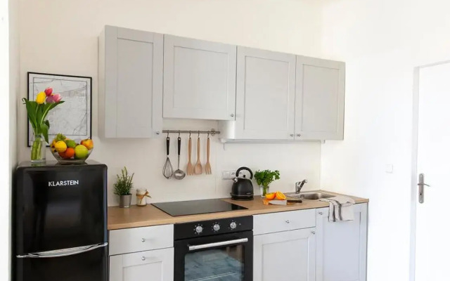 Prague Castle Garden Apartment