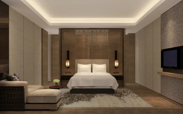 DoubleTree by Hilton Huidong Resort