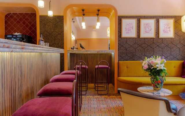 Le petit hotel