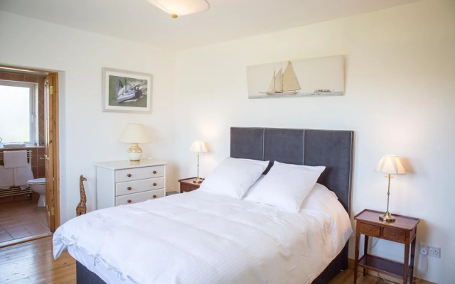Aistara, Ballyconneely
