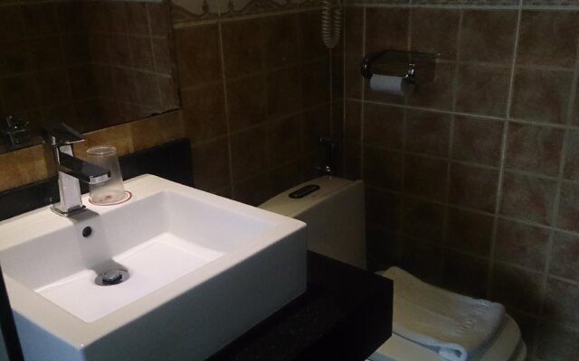 Hotel & Apartment Ambassador 3