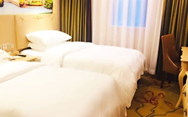 Vienna Hotel Yishan Rd Station Branch