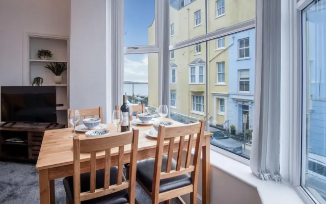 Caldey Island View - 2 Bedroom Apartment - Tenby