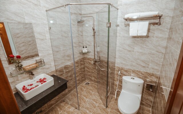 RedDoorz Premium Anh Duc Da Lat Hotel