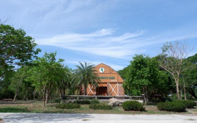 Rai Lam Poo Farm and Camping Resort