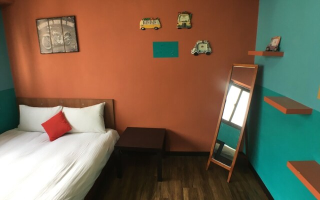 Taichung Carol House Hostel