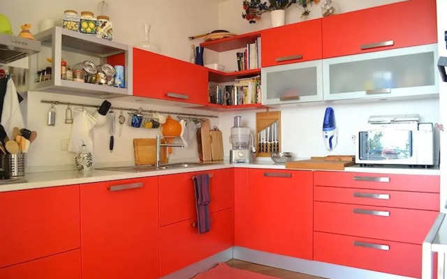 Casa Azalea Rossa
