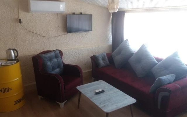 Yelken Sui̇te Taksi̇m