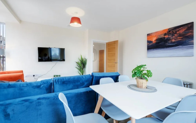 RWJ WS10 Woden House 101