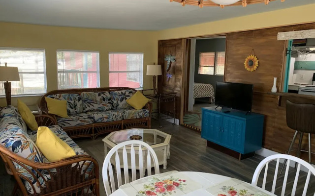 Nature Coast Inn and Cottages