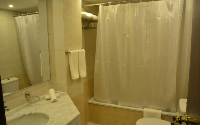 The Sanrock By Le Reve Hotels