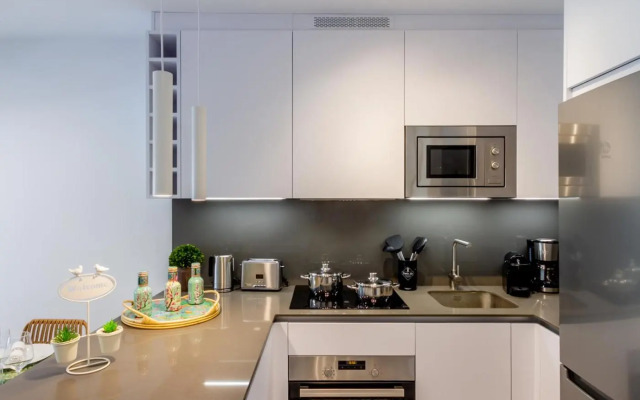 Iris Tropical Garden Banús Suite Apartment