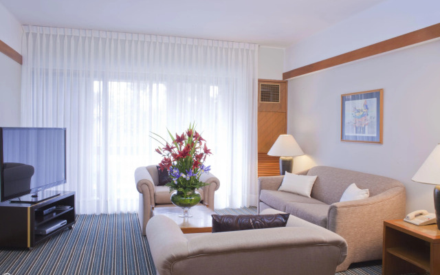 Sonesta Hotel El Olivar Lima