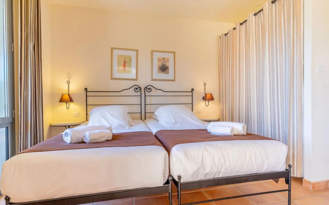 Provence Country Club (LSS210)