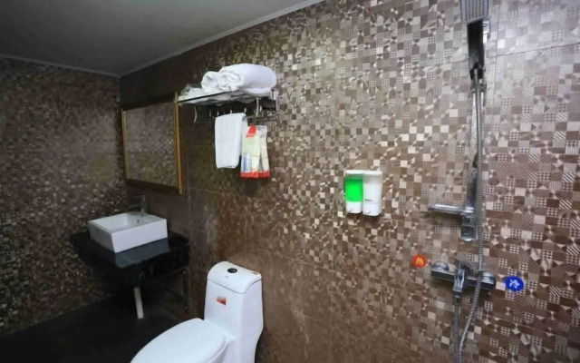 Aiqun Hotel