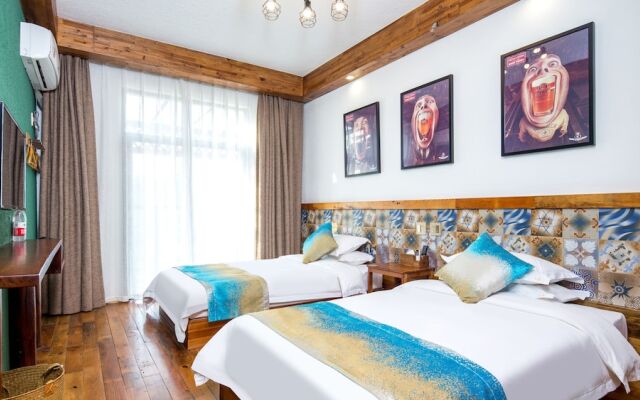 Floral Hotel · Mo Gan Tian QuanMogan Mountain
