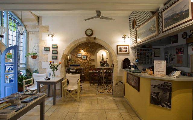Nostos Hotel