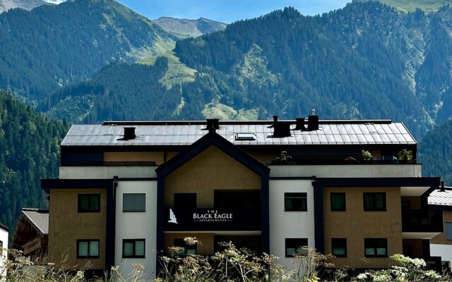 Black Eagle Luxury Appartements