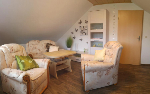 Ferienhaus "Am Eisenberg"- Wandern im UNESCO Biosphärenreservat Vessertal