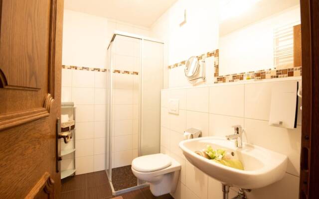 Beautiful Holiday Apartment in Umhausen With two Balconies