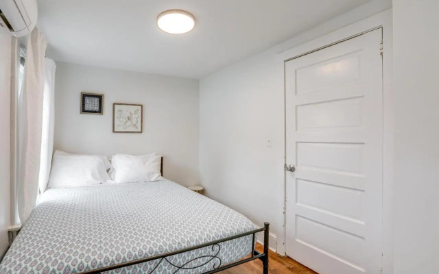 Walkable Dtwn Townhome Near Campus & Palmer Square