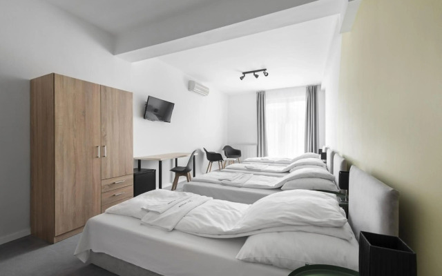 Chesscom Hotel