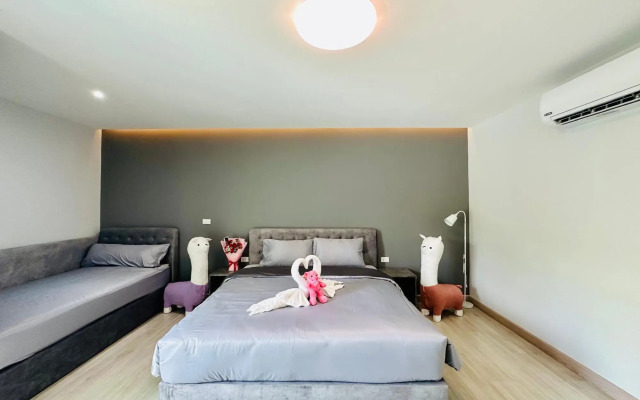 Kata Place Hotel