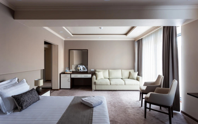 Edelweiss Hotel & Resort
