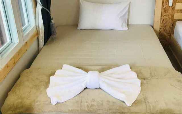 Lipe Garden Beach Resort