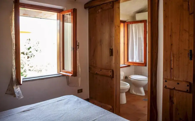 Villa 50 Metri Spiaggia Ottiolu Rea1