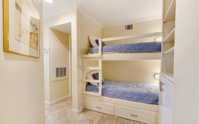 Seascape 1104 in Galveston