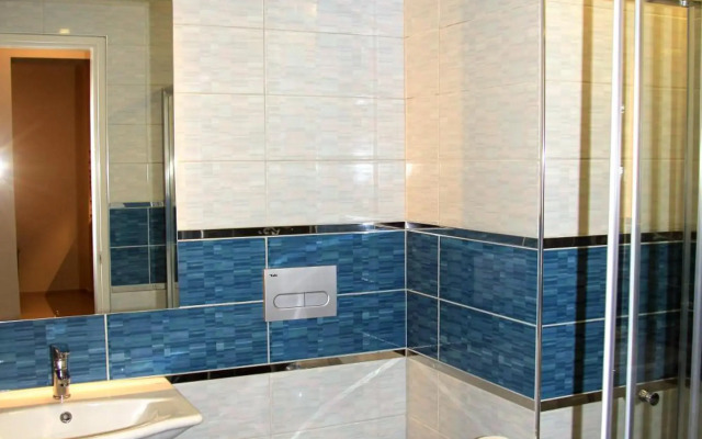 Ark Suite Hotel