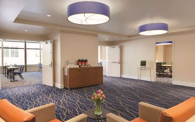 Hyatt House Virginia Beach / Oceanfront