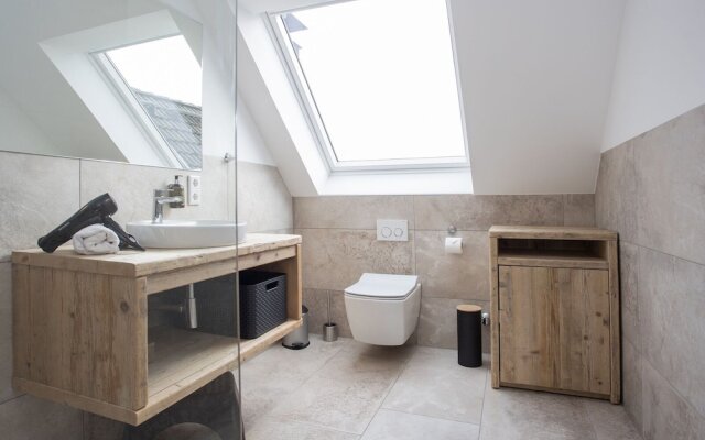 Helle und Moderne Wohnung in Neuastenberg