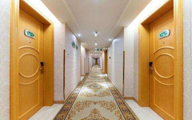 Vienna Hotel Guangxi Tianyang Ancient City High-Speed Railway Station