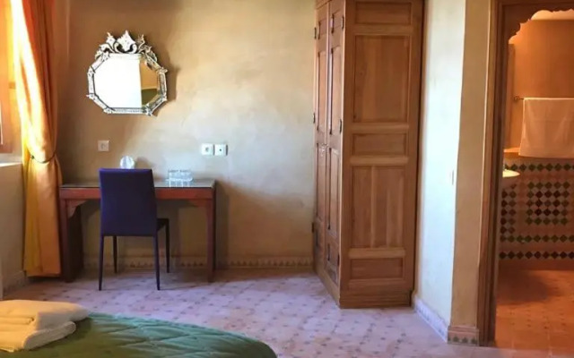 Riad Au " 20 jasmins & Spa "