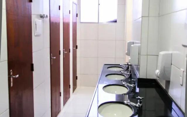 Boozers Pub & Hostel