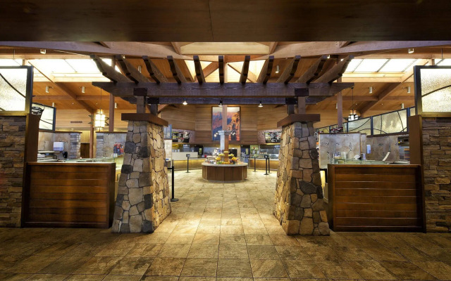 Maswik Lodge - Inside the Park