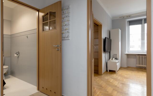 Grojecka Stara Ochota Apartment