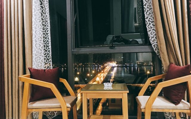 Amanda Quang Binh Hotel