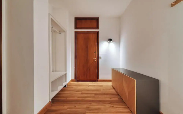 JOIVY Welcoming 3BR Flat in Milan Centre