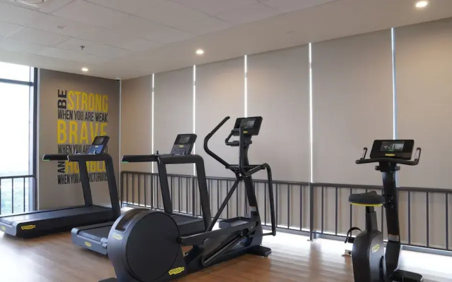 The Matrix One - Luxury free Gym & Pool