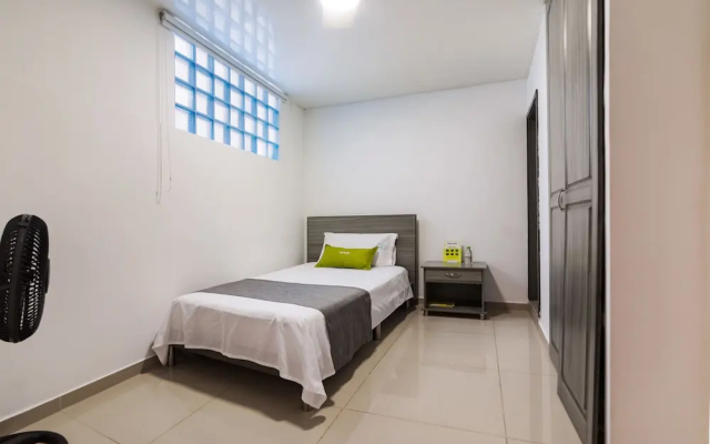 Hotel Exito