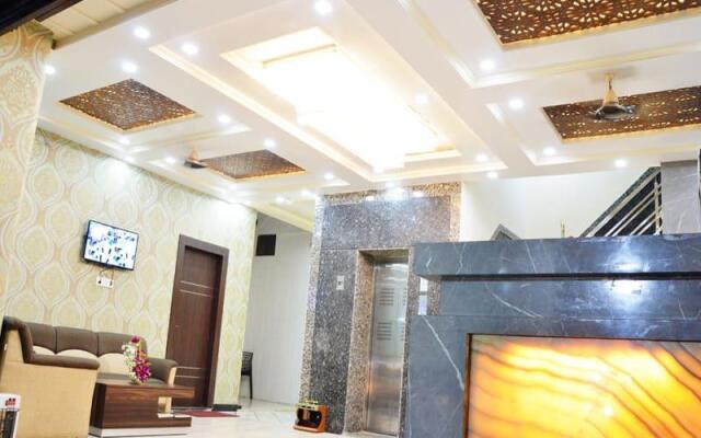 Hotel Ata Inn