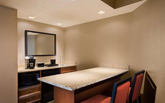 Embassy Suites by Hilton Dallas Frisco Hotel & Convention Center