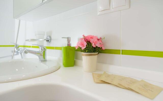 Апартаменты на улице 2-я Рощинская 11