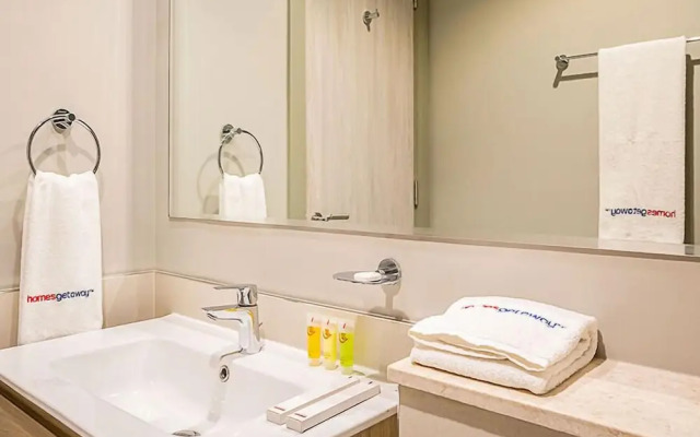 Fascinating 1BR Apt in Zada Tower