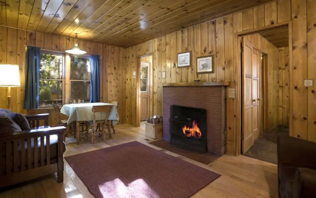 Idyllwild Inn